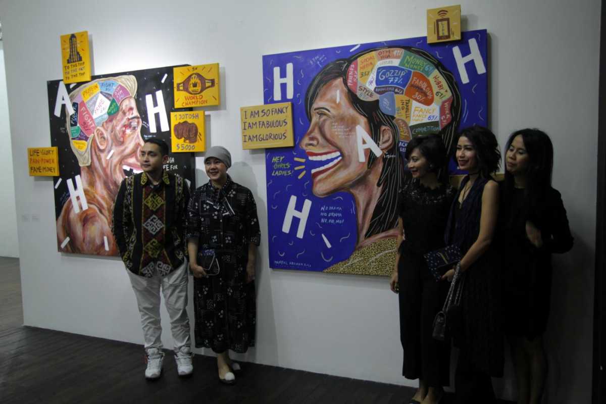 Mengekspresikan Keadaan Dunia Saat Ini Melalui Lukisan